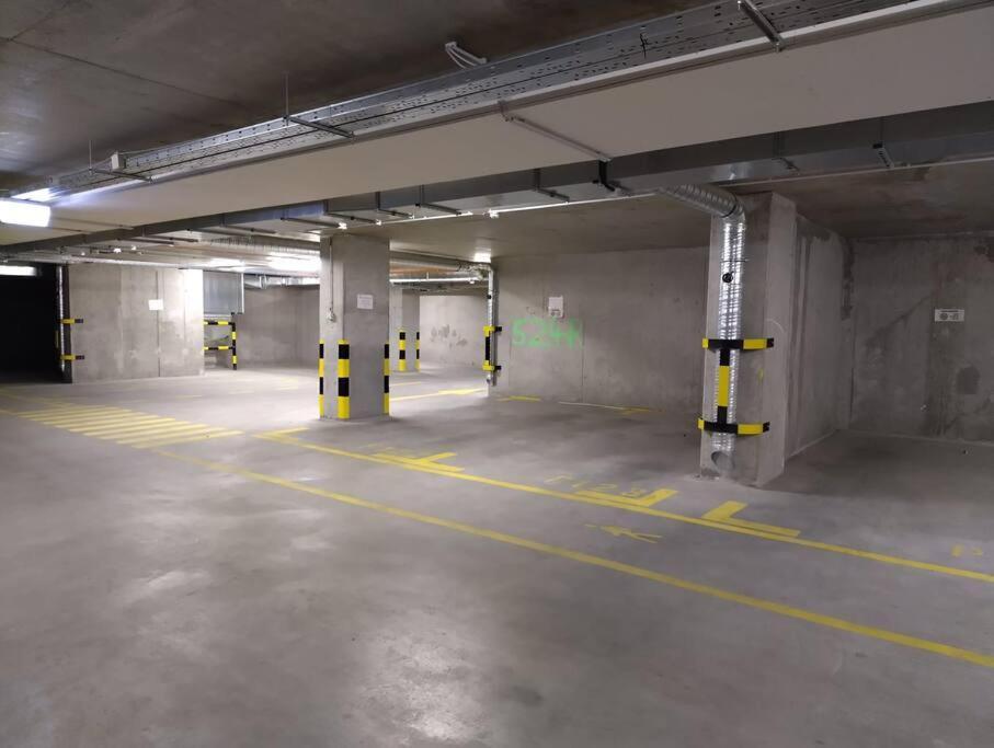 Marone 209 Budapest ~ Ac/Balcony/Indoor Parking Экстерьер фото