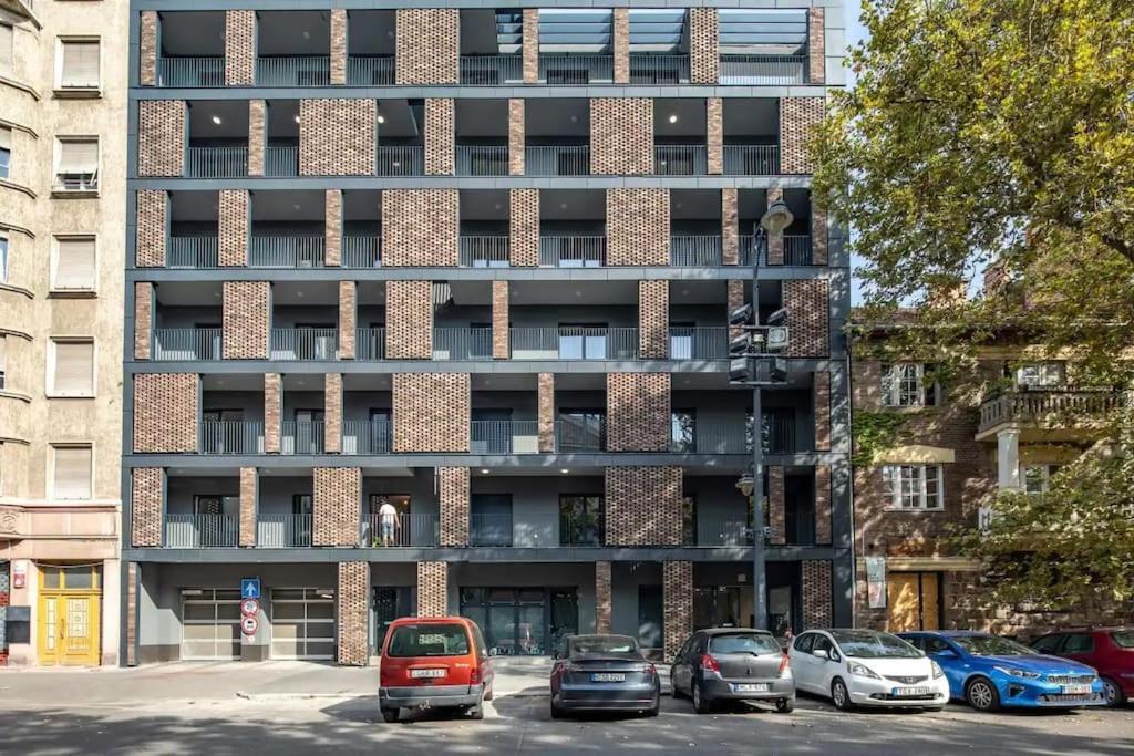 Marone 209 Budapest ~ Ac/Balcony/Indoor Parking Экстерьер фото