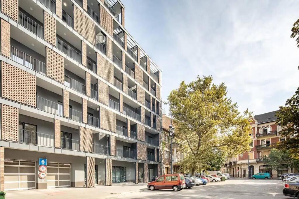 Marone 209 Budapest ~ Ac/Balcony/Indoor Parking Экстерьер фото